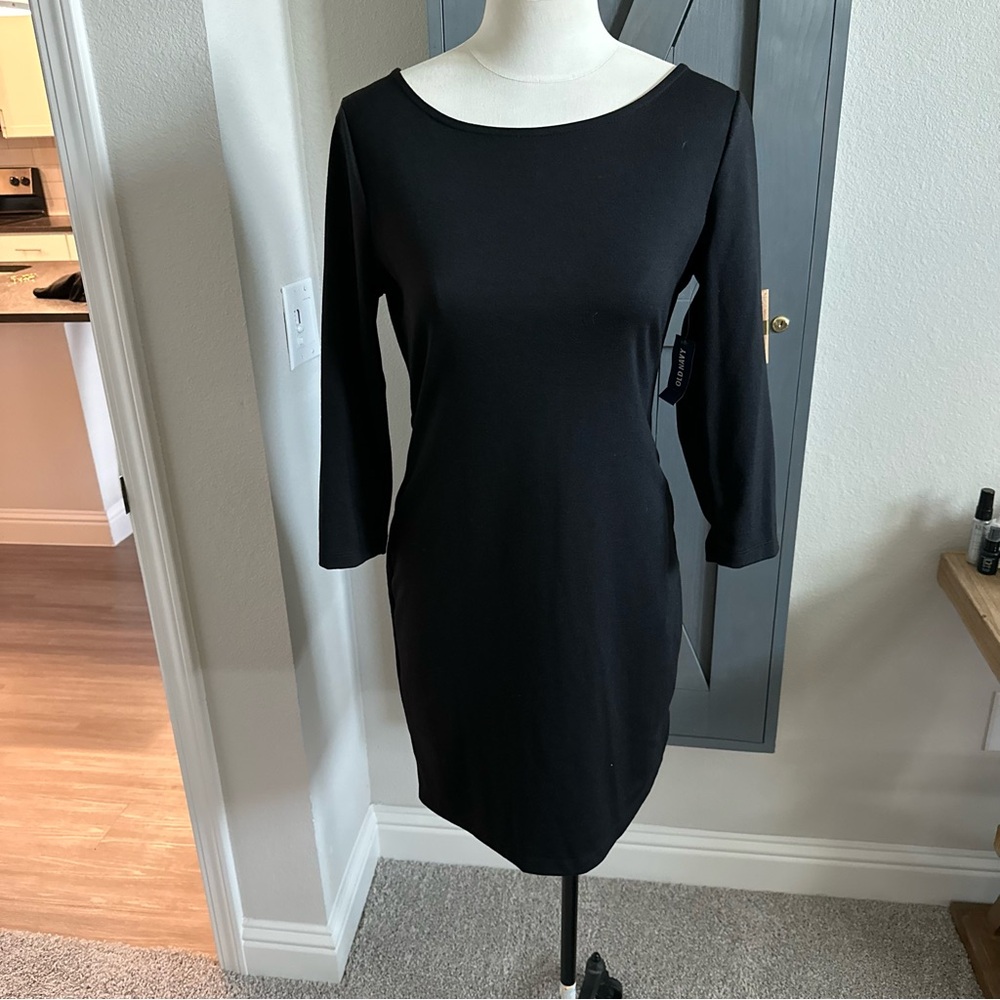 NEW with Tags. Old Navy Black Dress. Size Small